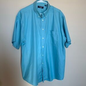 Short Sleeve Casual Button up Blue Shirt by Roundtree and Yorke